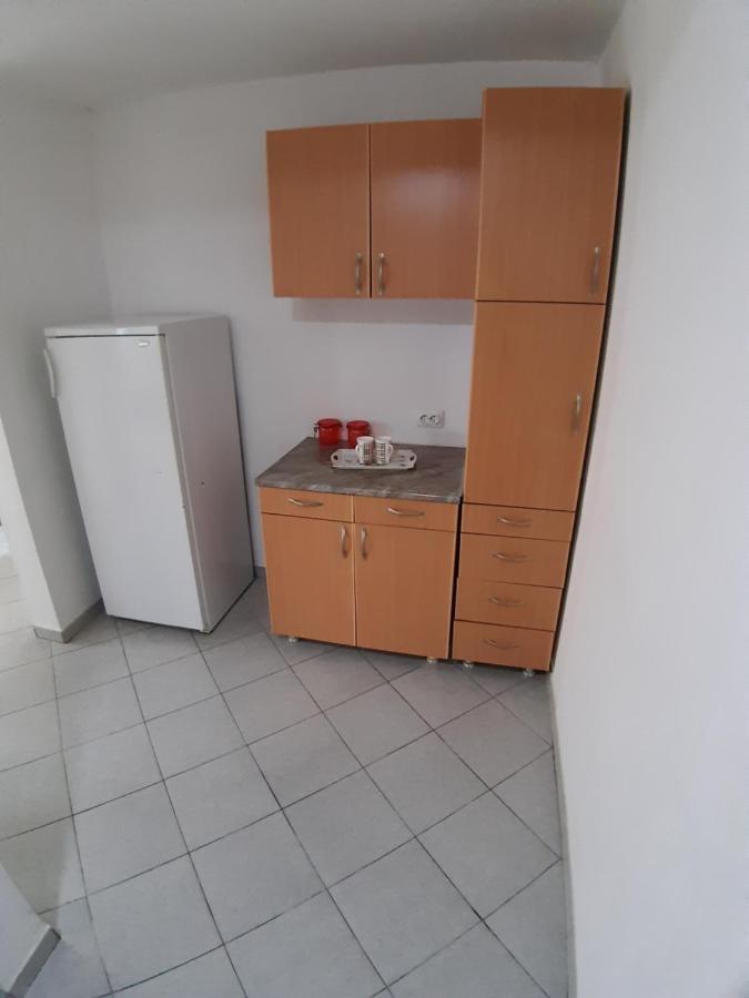 Apartments Snezana バール エクステリア 写真